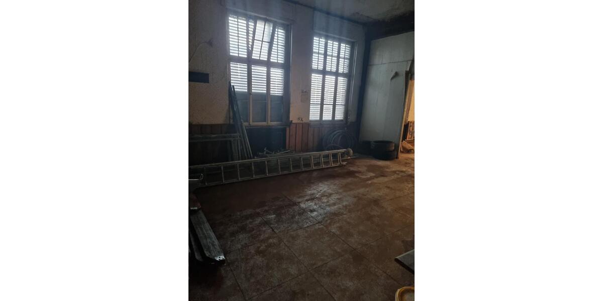 Lagerfläche oder anderweitige Nutzung zimmer