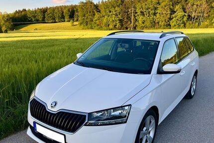 Skoda Fabia 49.990 km 13.500 &euro; Weilheim In Oberbayern 82362