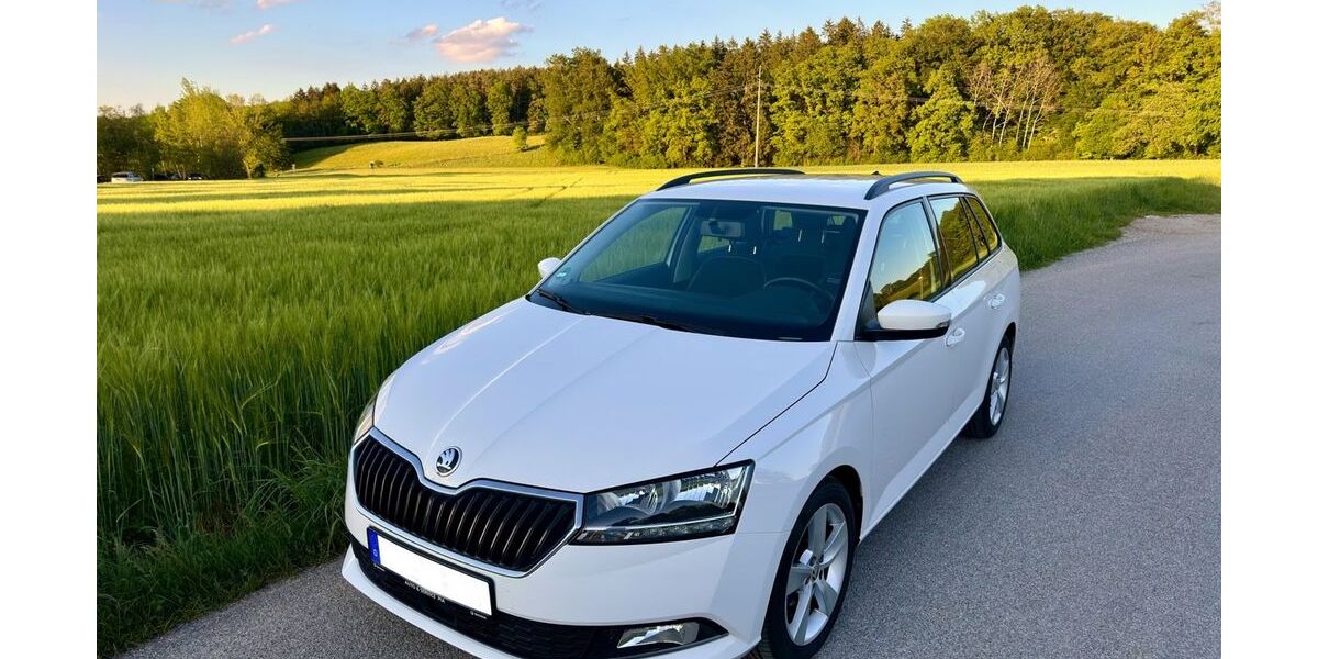 Skoda Fabia 49.990 km 13.500 &euro; Weilheim In Oberbayern 82362