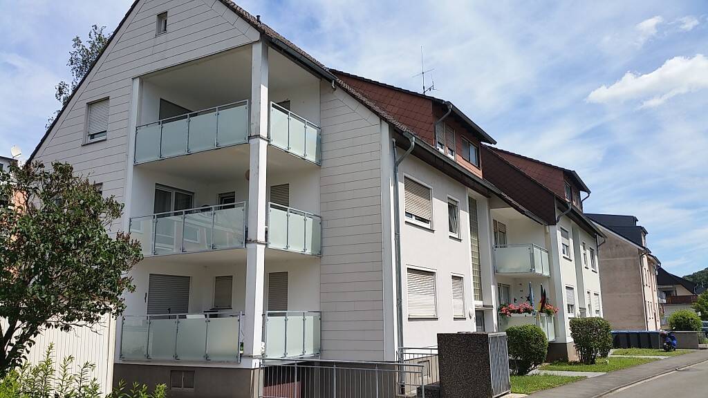 Etagenwohnung Konz Karthaus - 3 Zimmer, 93 m&sup2;, 800&euro; | Angebot:26439151