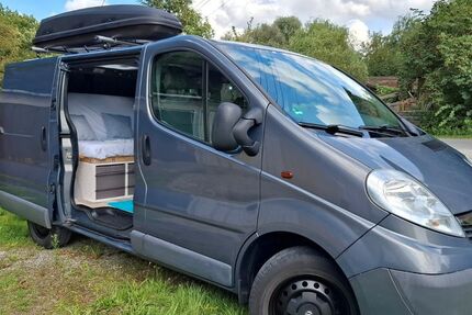 Opel Vivaro 252.000 km 5.555 &euro; Dornburg-Camburg 07774