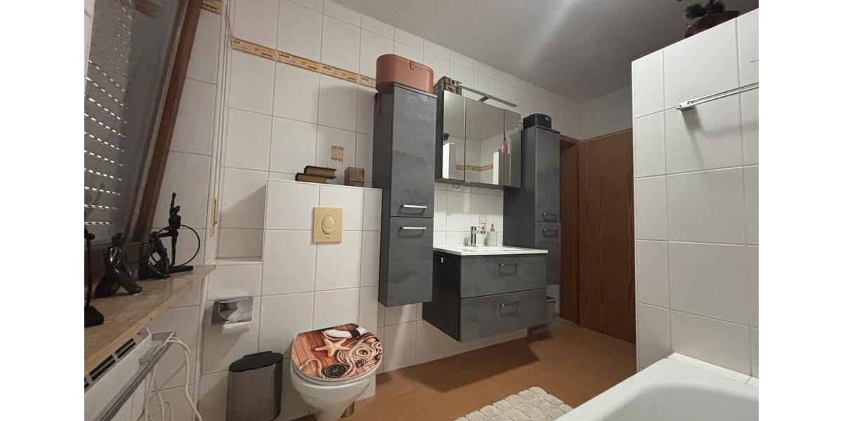 Erdgeschoßwohnung Tauberbischofsheim - 3.5 Zimmer, 100 m&sup2;, 259.000&euro; | Angebot:26342604