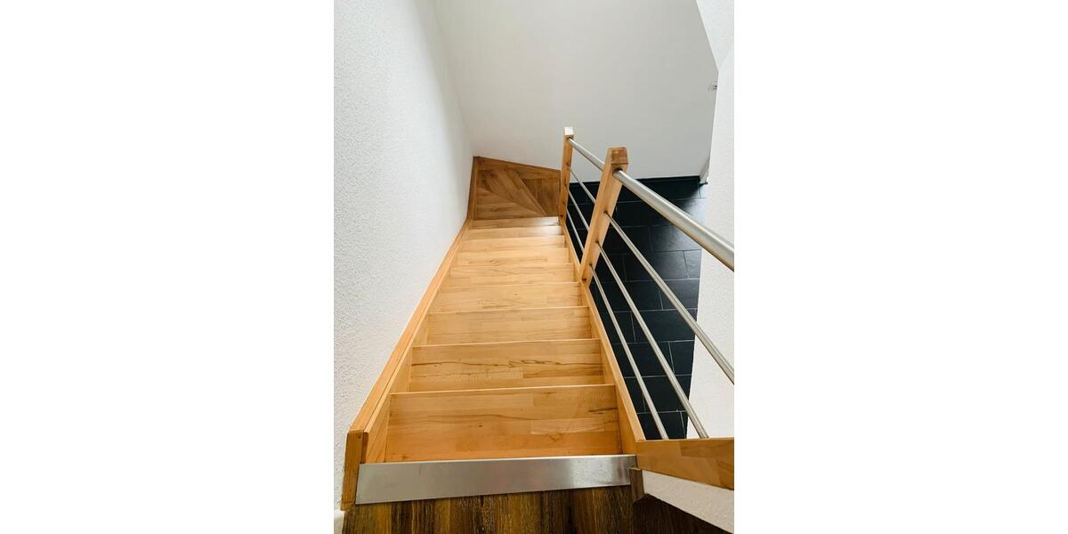 Etagenwohnung Wegberg - 2 Zimmer, 81 m&sup2;, 760&euro; | Angebot:26396527