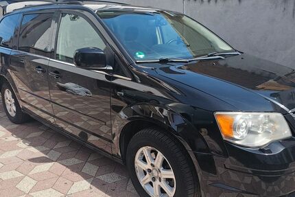 Chrysler Grand Voyager 150.000 km 9.000 &euro; Rödermark 63322