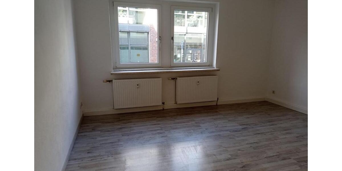 Etagenwohnung Aue-Bad Schlema Bad Schlema - 3 Zimmer, 70 m&sup2;, 349&euro; | Angebot:26267946