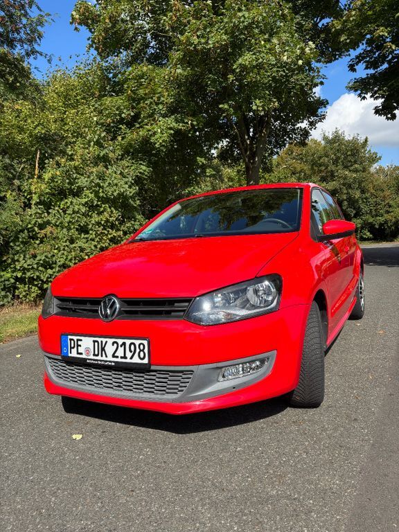 VW Polo 133.000 km 4.999 € Peine 31228