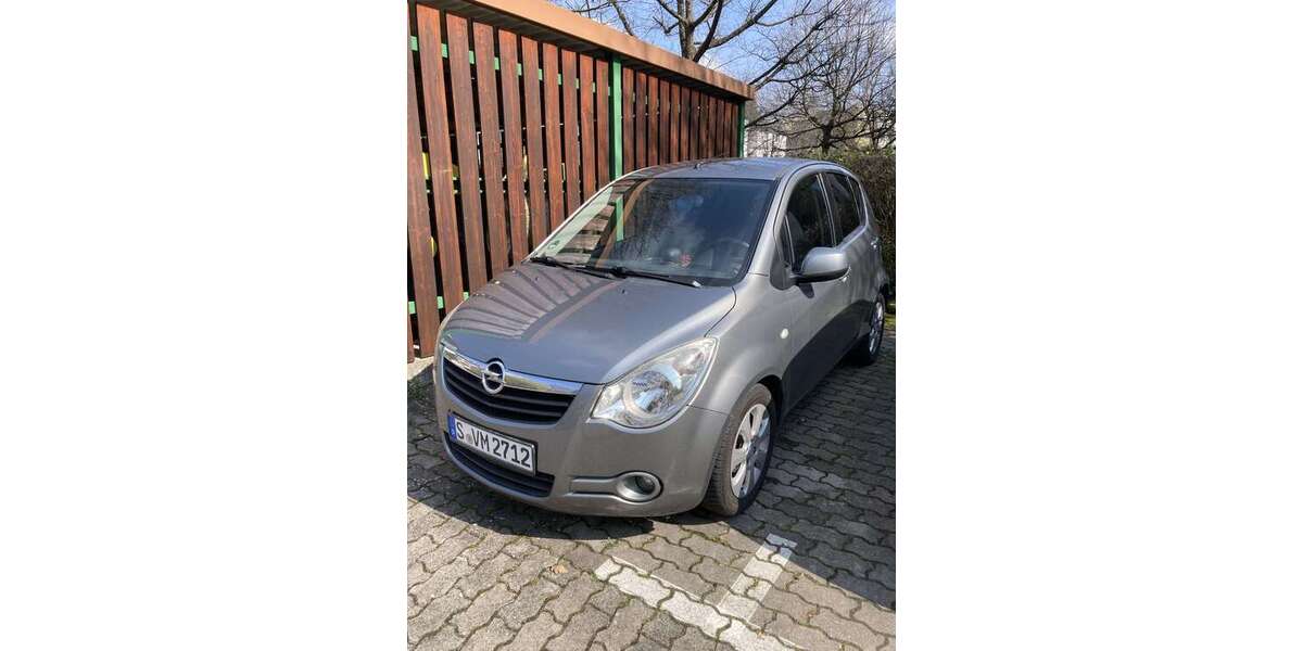 Opel Agila 112.000 km 7.500 &euro; Stuttgart 70619