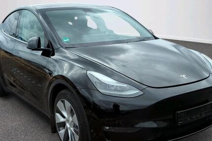 Tesla Model Y 60.000 km 34.990 &euro; Kirchberg/Untermitterdorf 94259