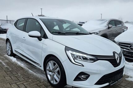 Renault Clio 89.039 km 9.850 &euro; Calden 34379