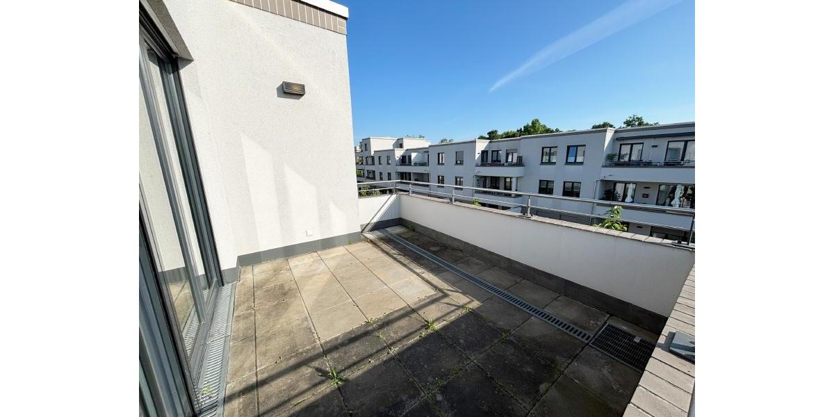 Etagenwohnung Dresden Blasewitz - 4 Zimmer, 120 m&sup2;, 1.925&euro; | Angebot:26676952