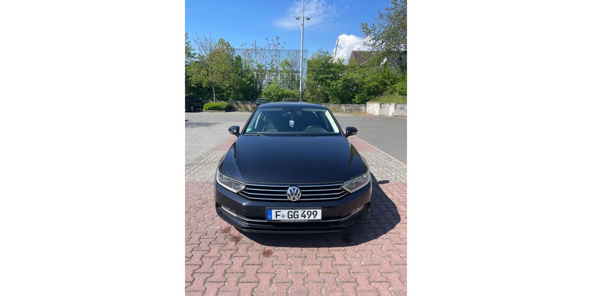 VW Passat 146.800 km 12.500 &euro; Frankfurt 65936