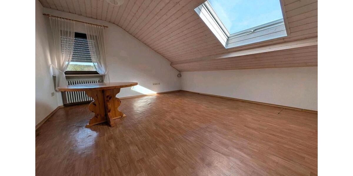 Reihenhaus Biessenhofen - 6.5 Zimmer, 142 m&sup2;, 425.000&euro; | Angebot:26340809