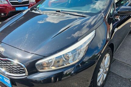 Kia ceed / Ceed 118.000 km 7.499 &euro; Knetzgau 97478