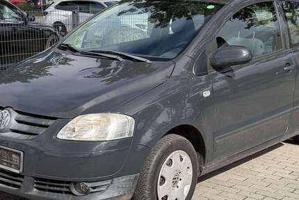 VW Fox 138.000 km 2.990 &euro; Schleswig 24837