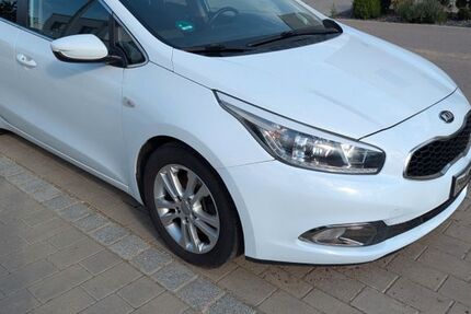 Kia ceed Sportswagon 330.000 km 3.500 &euro; Neutraubling 93073