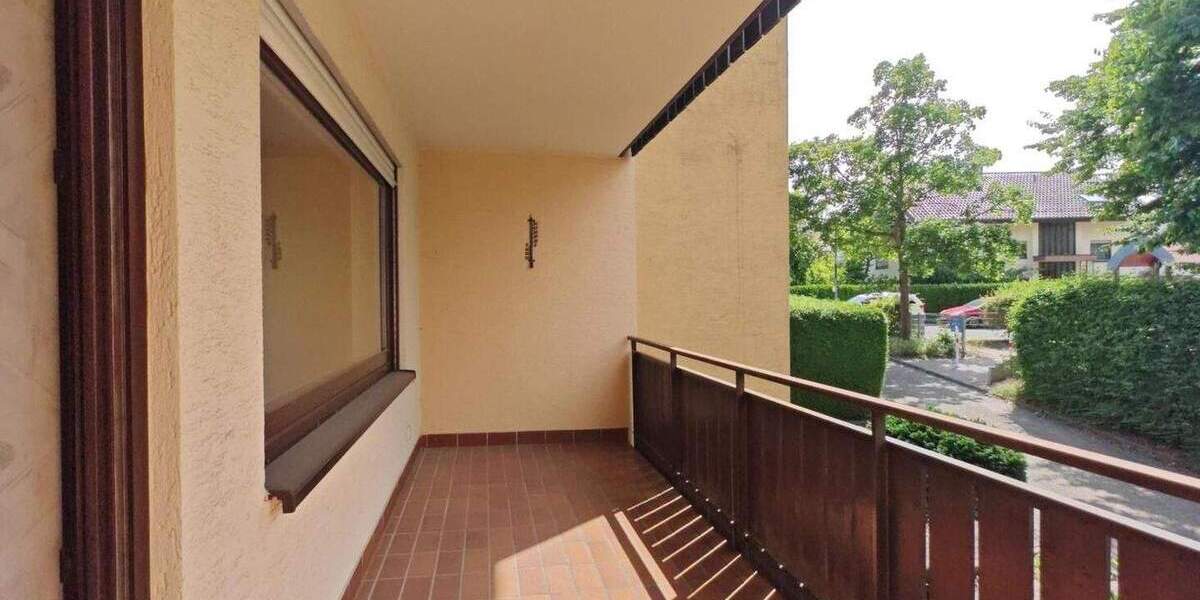 Reihenmittelhaus Pforzheim Büchenbronn - 5 Zimmer, 102 m&sup2;, 320.000&euro; | Angebot:25537570