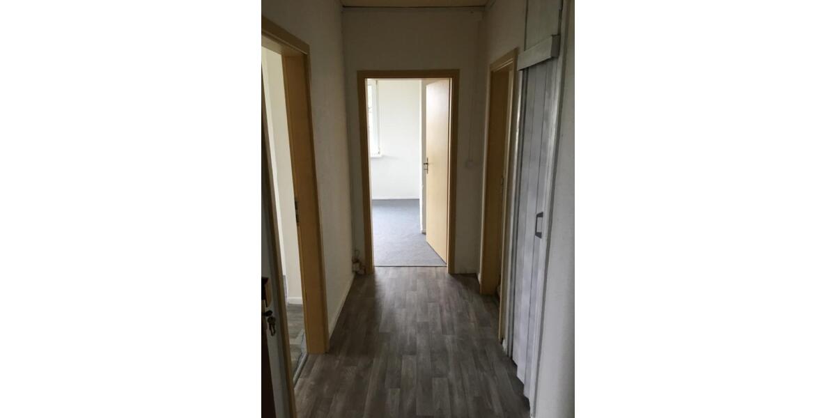 Bezahlbare 3 Raum Erdgeschosswohnung jobcenterfähig 3 zimmer