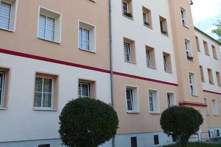 Wohnung zum Mieten in Dessau-Roßlau 525 € 81.96 m²
