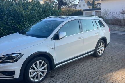 VW Golf 152.000 km 16.000 &euro; Eslohe 59889