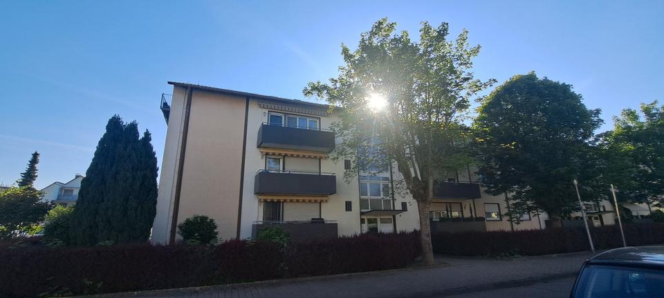 Dachgeschoßwohnung Rastatt - 2 Zimmer, 60 m&sup2;, 690&euro; | Angebot:26014526