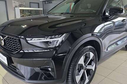 Volvo XC40 23.171 km 32.950 &euro; Bergheim 50126