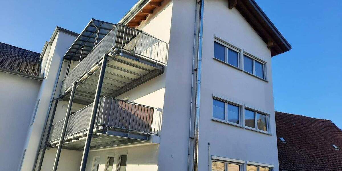 Etagenwohnung Engen Neuhausen - 2 Zimmer, 58 m&sup2;, 780&euro; | Angebot:25409909