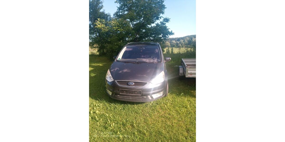 Ford Galaxy 223.897 km 5.999 &euro; Berg 82335