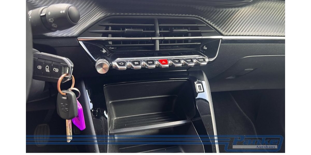 Peugeot 208 1.2 Active Pack 75*SHZ*PDC*LED*Tempo* 63.287 km 11.990 &euro; Berlin 13187