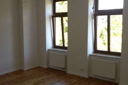 Wohnung zum Mieten in Chemnitz 950 € 95 m² 4 zimmer