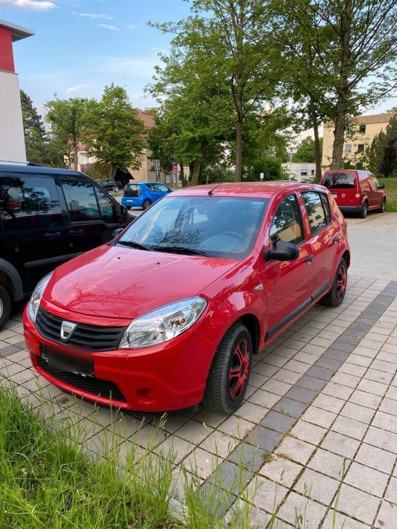 Dacia Sandero 90.000 km 2.200 € Bayreuth 95448