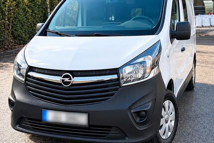 Opel Vivaro 160.000 km 9.000 &euro; Ichenhausen 89335