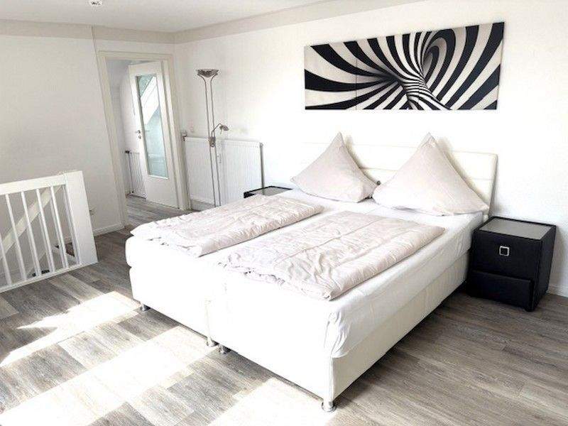 Erste Reihe moderne StudioWohnung über 2 Ebenen