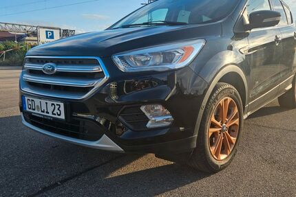 Ford Kuga 112.630 km 10.999 &euro; Ellwangen 73479