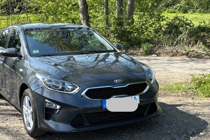 Kia ceed / Ceed 73.300 km 9.350 &euro; Troisdorf 53842