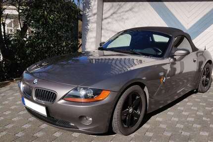 BMW Z4 162.000 km 8.999 &euro; Bad Homburg v. d. Höhe, Stadt 61352