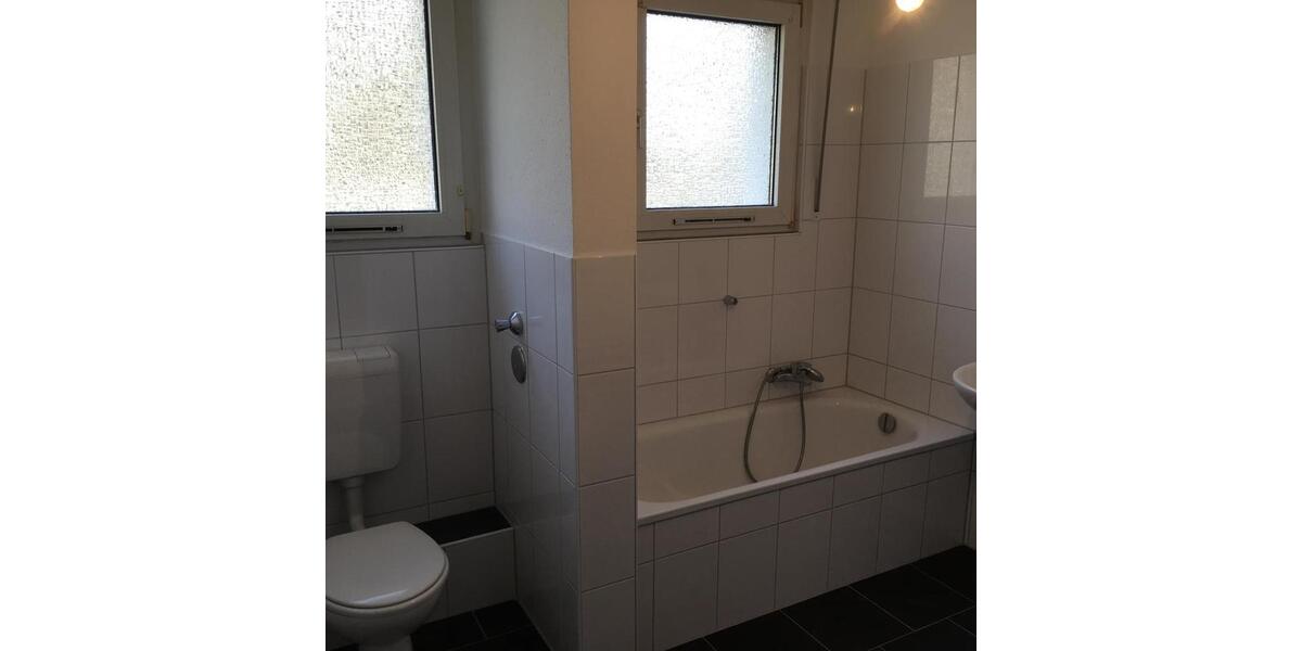 Etagenwohnung Duisburg Walsum - 4 Zimmer, 84 m&sup2;, 729&euro; | Angebot:26279240
