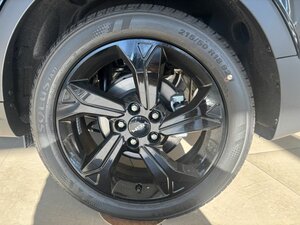 SsangYong Tivoli Black MT 2WD+Navi+Sitzhzg.+Kamera+Garantie+ 5 km 25.330 € Meerbusch 40667