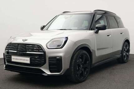 Mini Countryman SE All4 6.356 km 46.297 &euro; München 80788