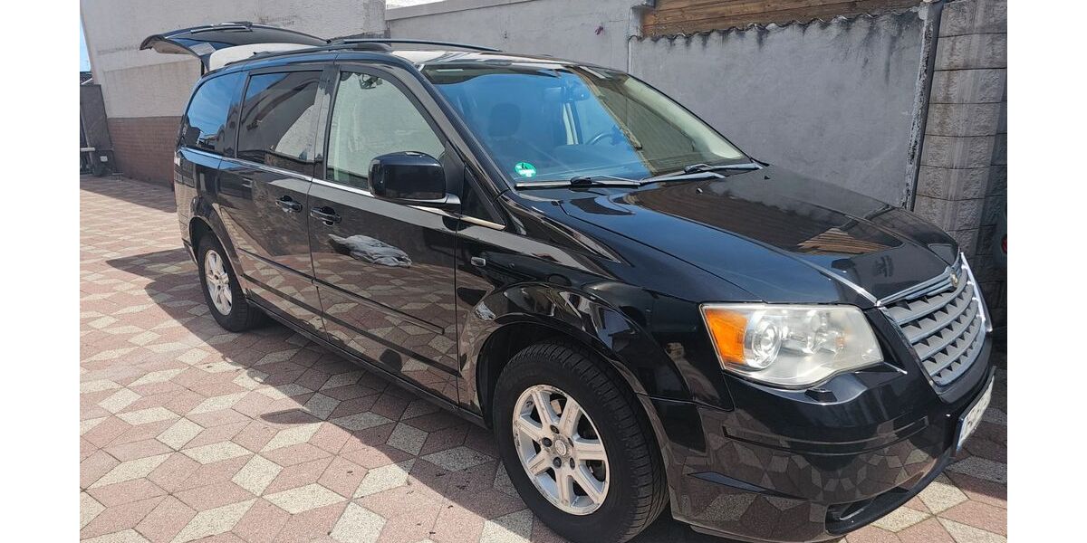 Chrysler Grand Voyager 150.000 km 9.000 &euro; Rödermark 63322