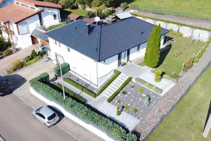Haus Höheinöd - 7.5 Zimmer, 263 m&sup2;, 399.000&euro; | Angebot:26997468