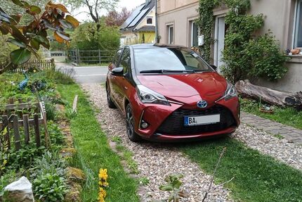 Toyota Yaris 92.000 km 14.990 &euro; Scheßlitz 96110