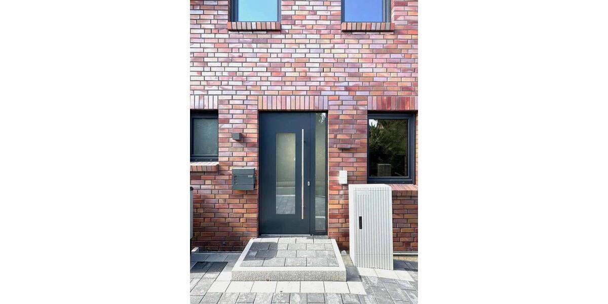 Reihenmittelhaus Stockelsdorf - 5 Zimmer, 105 m&sup2;, 1.890&euro; | Angebot:26799125
