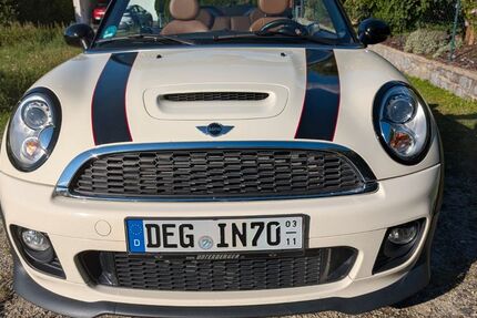 Mini John Cooper Works Cabrio 94.300 km 15.500 € Winzer 94577