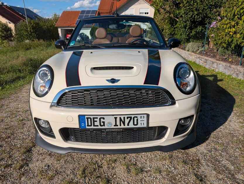 Mini John Cooper Works Cabrio 94.300 km 15.500 € Winzer 94577