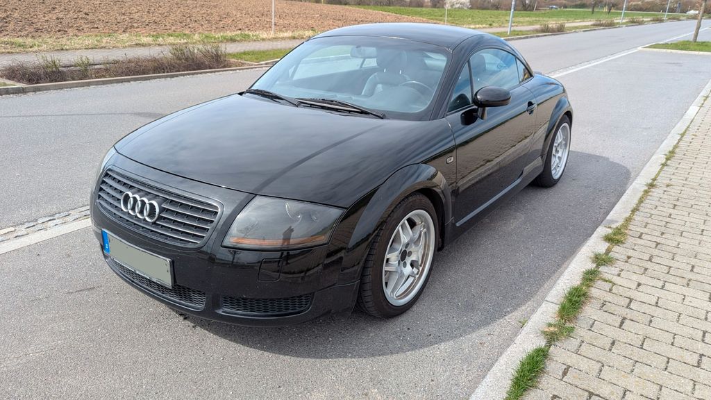Audi TT 261.000 km 5.000 &euro; Hartmannsdorf 09232