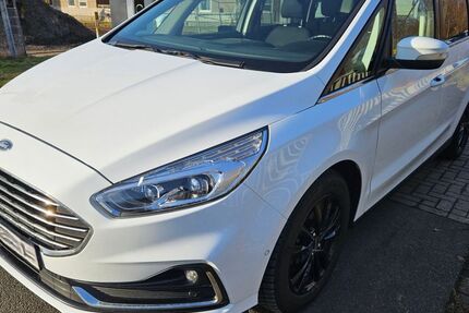 Ford Galaxy 240.515 km 9.400 &euro; Celle 29225
