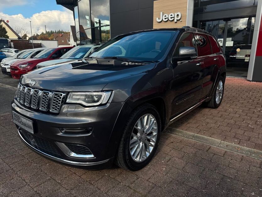 Jeep Grand Cherokee 37.881 km 32.980 € Diedorf / Augsburg 86420