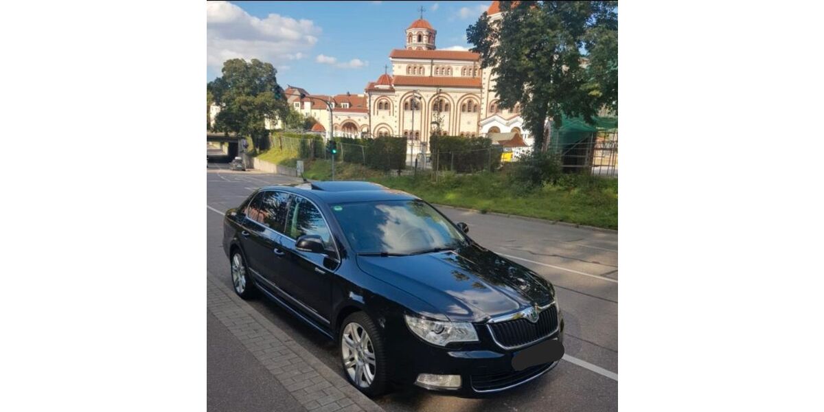 Skoda Superb 147.286 km 10.000 &euro; Geislingen An Der Steige 73312