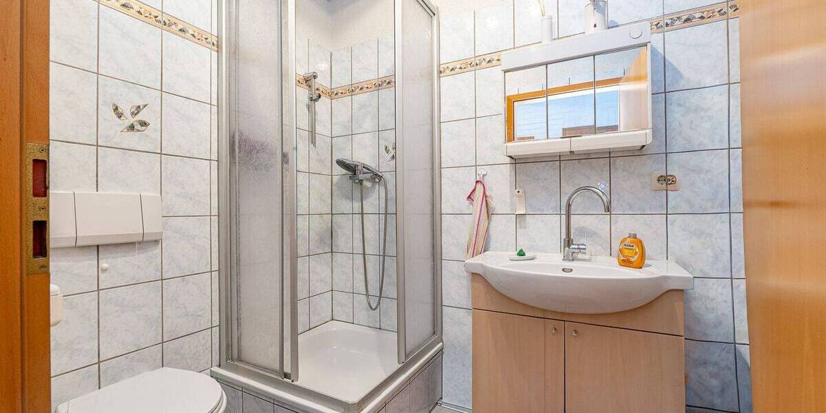 Mehrfamilienhaus, Wohnhaus Bad Bederkesa Bad Bederkesa - 7 Zimmer, 198 m&sup2;, 428.000&euro; | Angebot:26319487