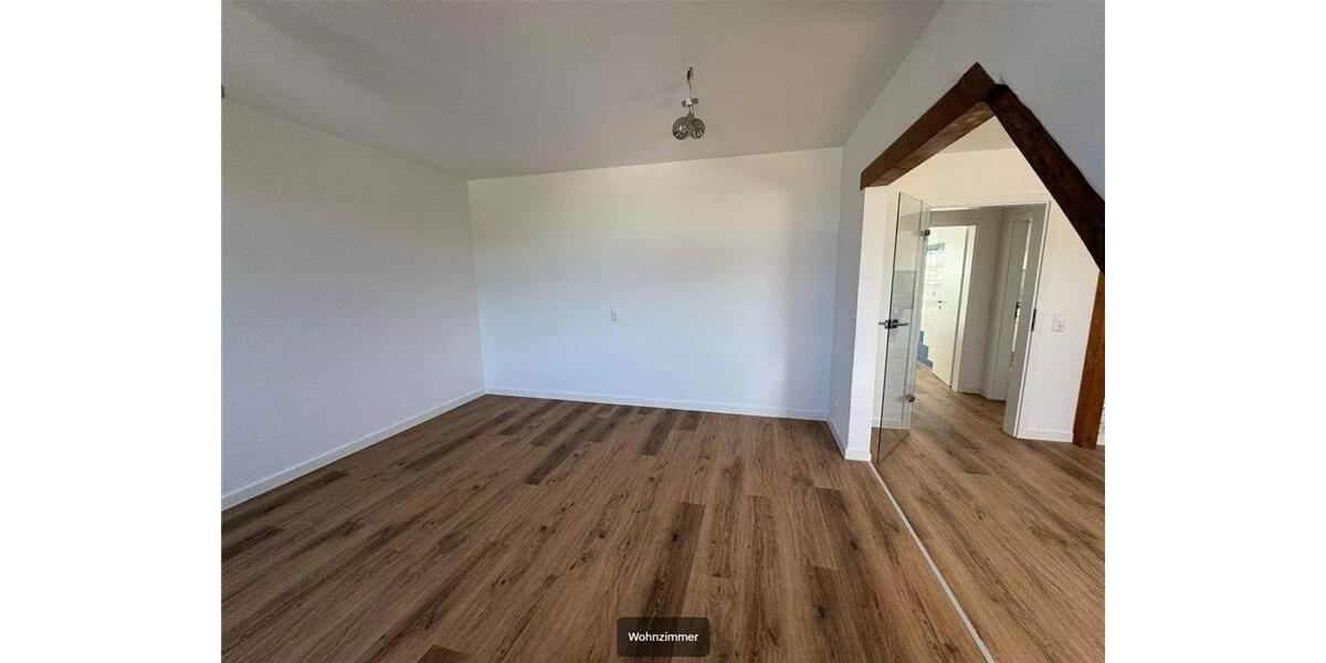 Dachgeschoßwohnung Zwickau - 3 Zimmer, 86 m&sup2;, 99.000&euro; | Angebot:27437698
